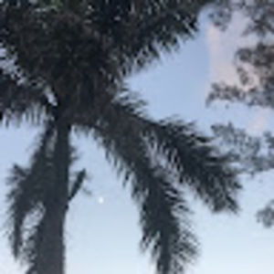 Meet your Posher, Rebeca